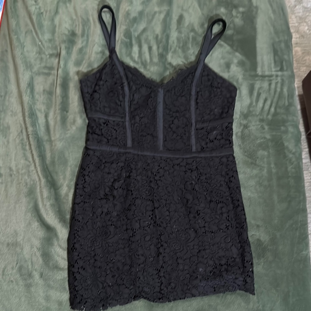 Women’s Express black short dress size 6